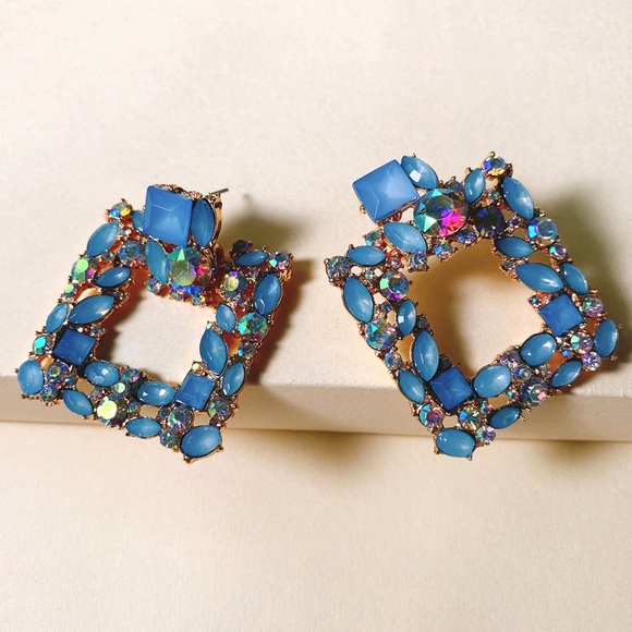 Alti square earrings - Picture 2 of 4